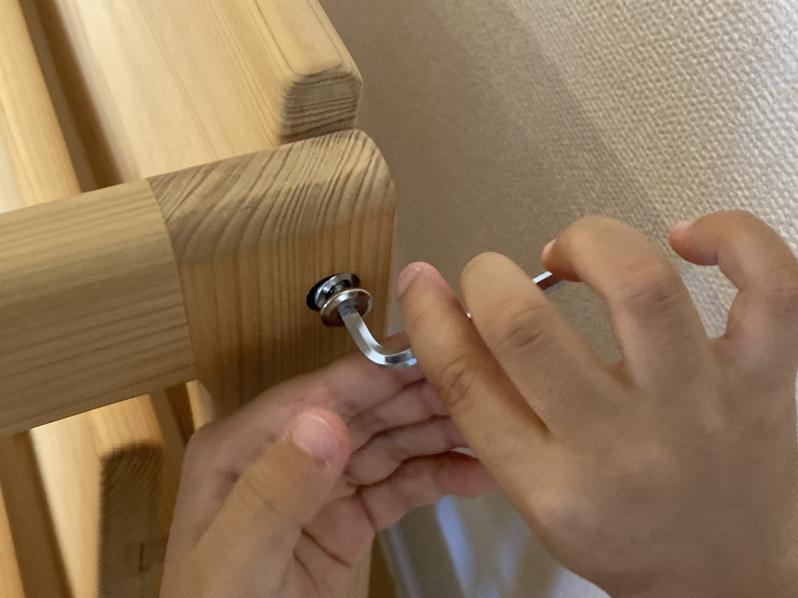 絵本棚からディスプレイ棚へ